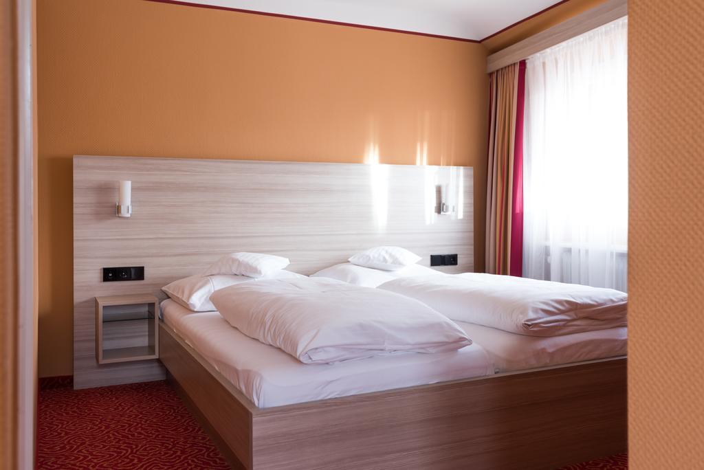 Hotel Bürgerbräu Uberlingen Exterior foto